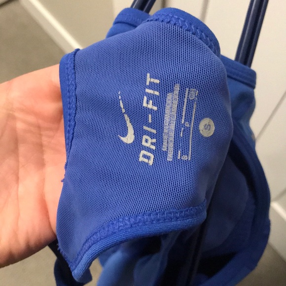 3/$20 Nike athletic top - Picture 4 of 4